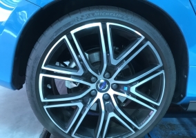 辰紳汽車